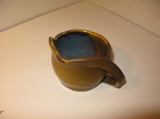 Gravy boat, 50/50 glaze and a handle carved from the rim of the bowl